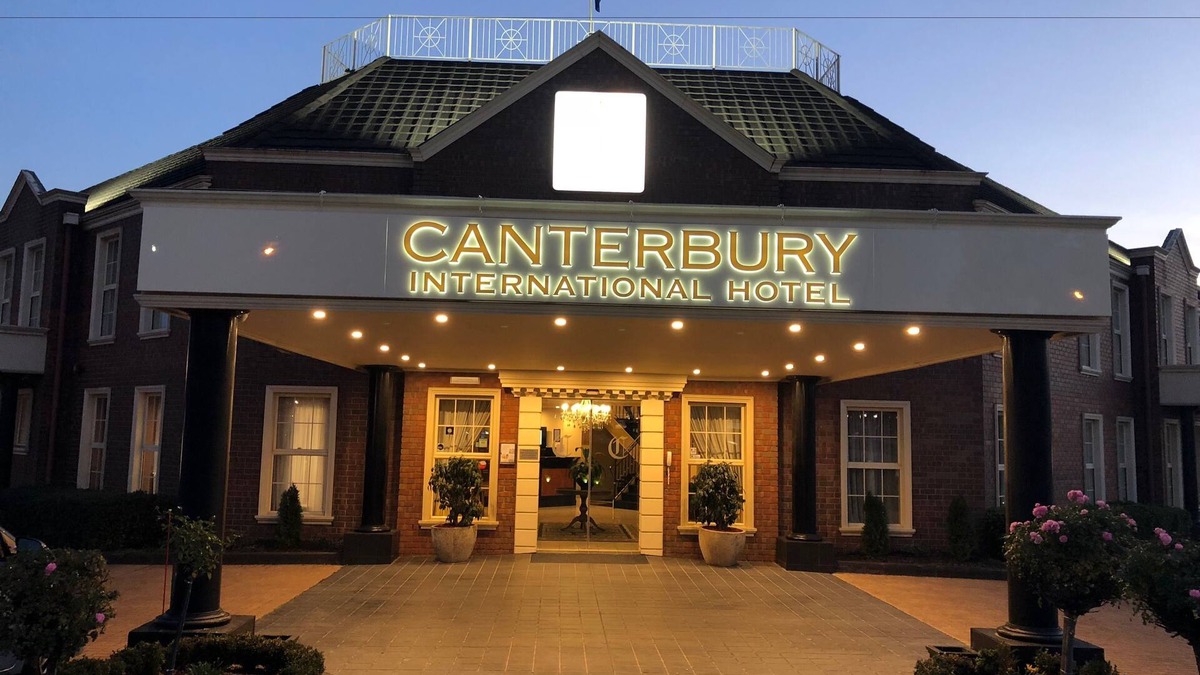 Forest Hill Hotel | Canterbury International Hotel