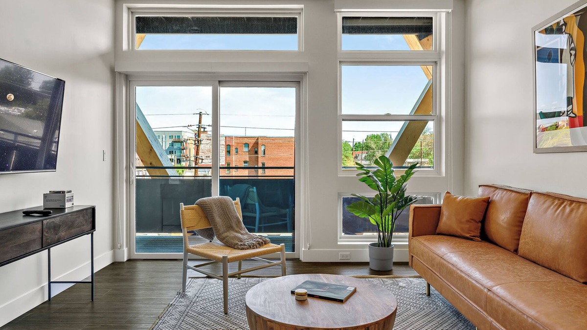 Highland Condo | Canvas & Comfort | Espadin LoHi