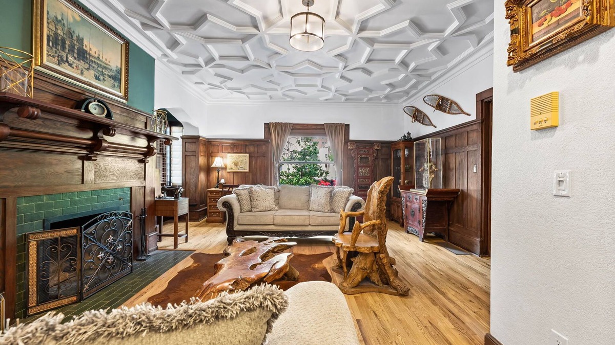 Capitol Hill Apartment | Cap Hill Historic Condo | Private, Garage Parking