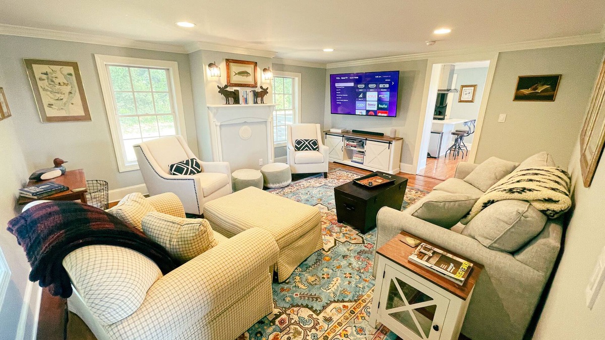 Cape Charles House | Cape Charles VA retreat with game arcade 👾, fire pit 🔥, Peloton 🚴🏽‍♀️, EV🔋