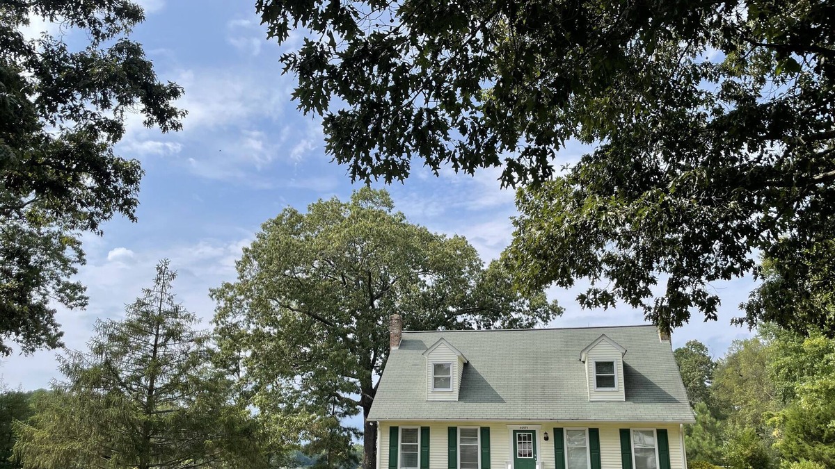 Drayden Cottage | Cape Cod Cottage on Carthagena Creek just off the St. Mary's River with pier.