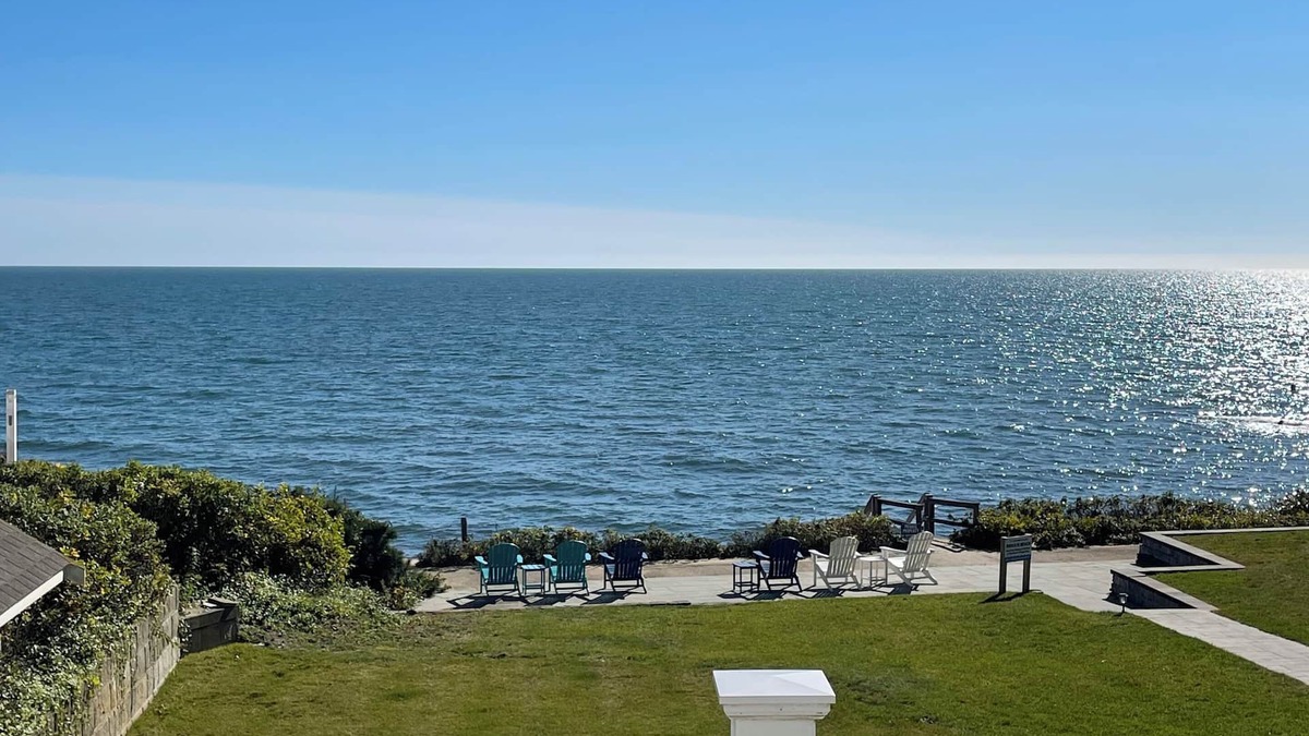 Dennis Port Condo | Cape Cod Oceanfront Condo with Ocean View & Private Sandy Beach! [in Building A]