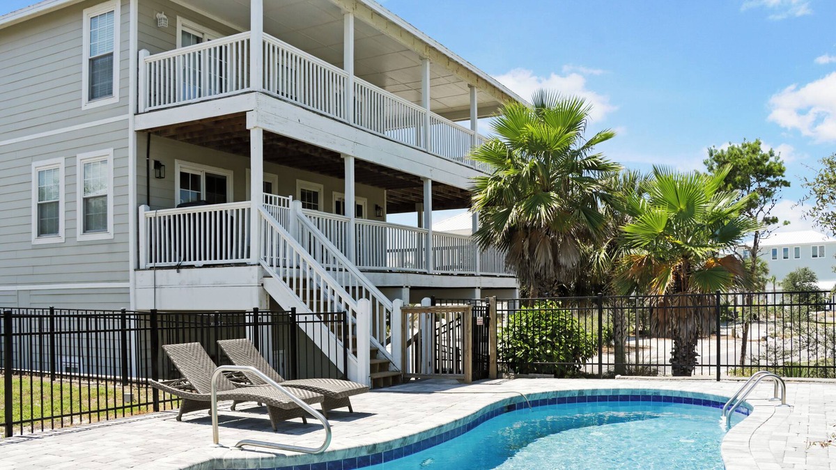 Seagrass House | Cape Dreamin' | Beach View Oasis | 5BR and Pool