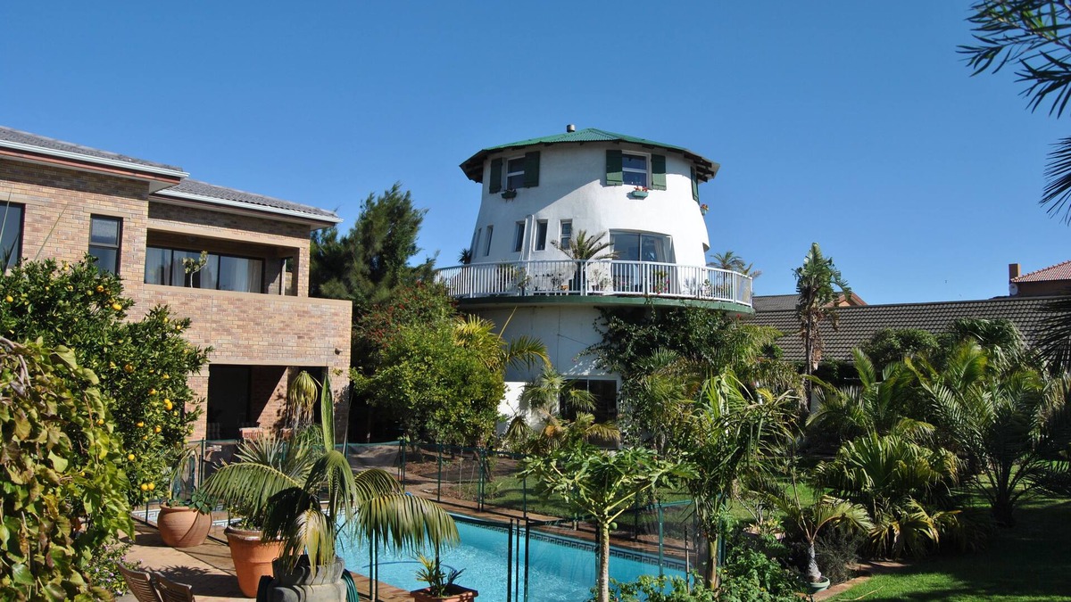 Flamingo Vlei House | Cape Oasis Guesthouse