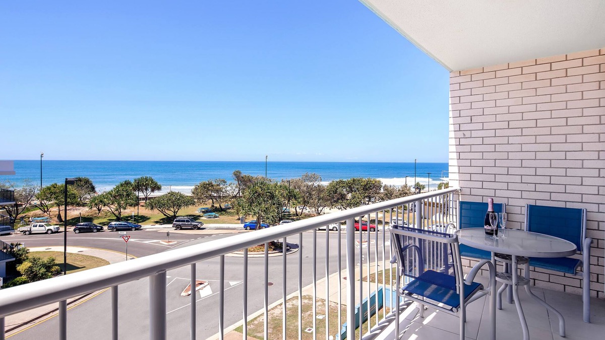 Kings Beach Apartment | Capeview Apartments Caloundra