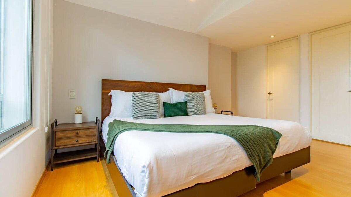 El Yaqui Condo | Capitalia - Spacious-Clean-Modern