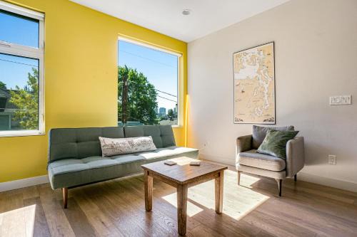 Broadway House | Capitol Hill Vista