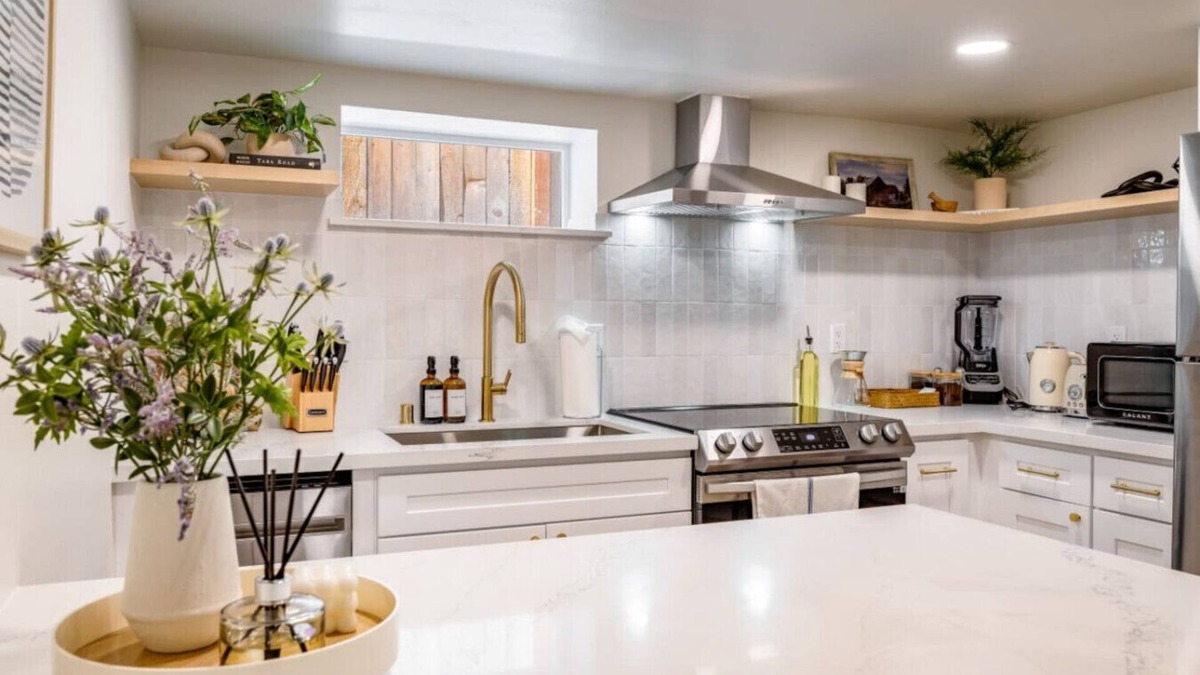 Miller Park House | Capitolium by Stay in Nest - Walk to Cap Hill/AC