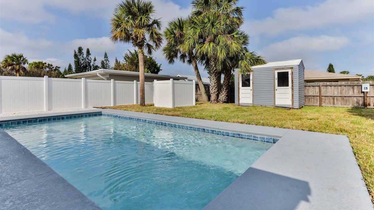 Boardwalk House | Captain's Quarters Pool & Beach Home
