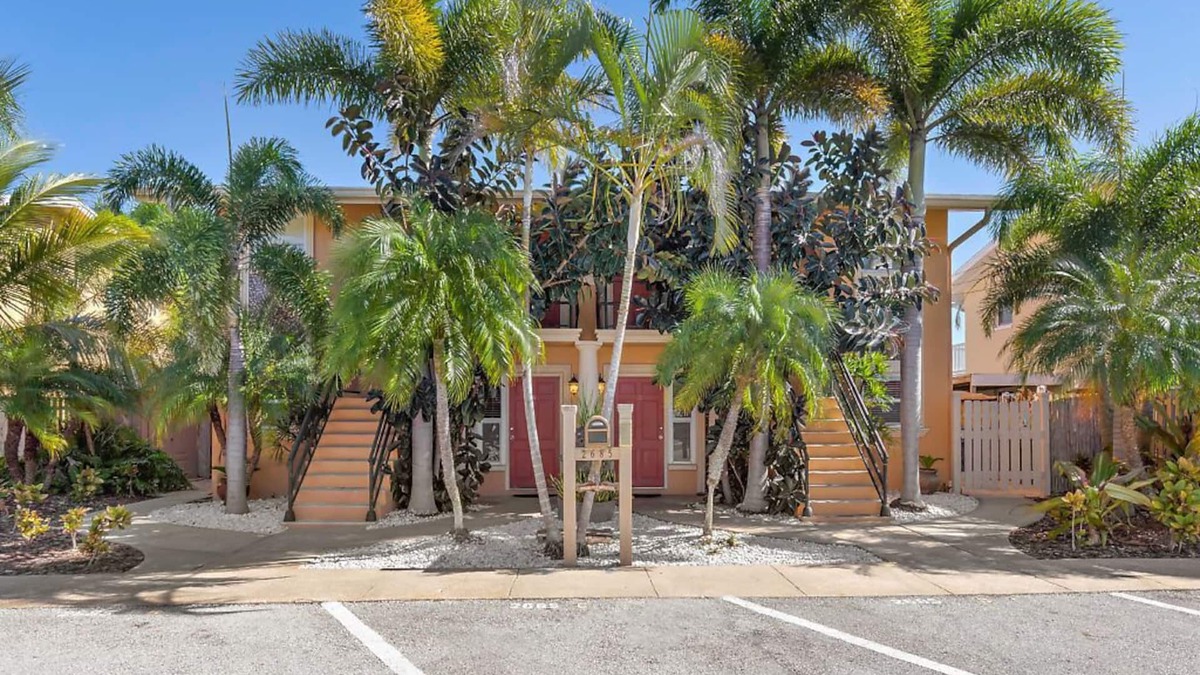 Dunedin Condo | Captain's Quarters - Capt. Kirk Unit - FREE BOAT with Rental!