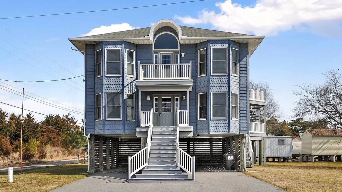 Bowers Beach House | Captain's Quarters