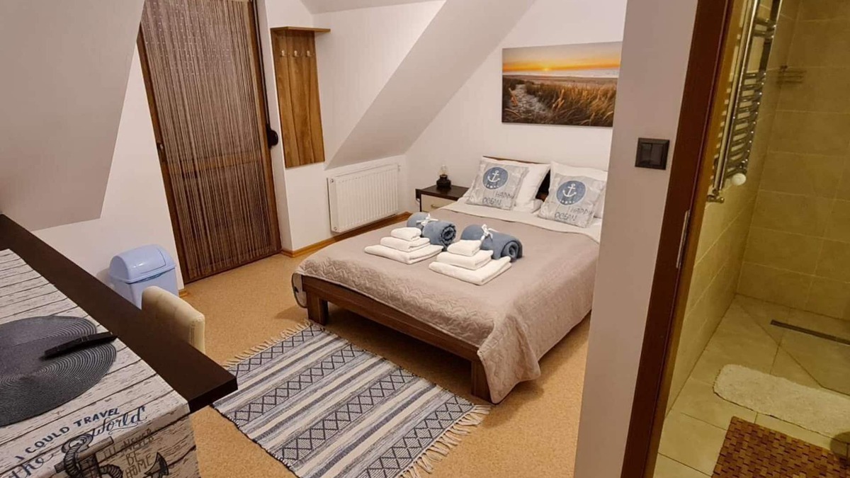 Dzielnica Uzdrowiskowa House | Captain's Villa * Double Room with Private Bathroom and Balcony