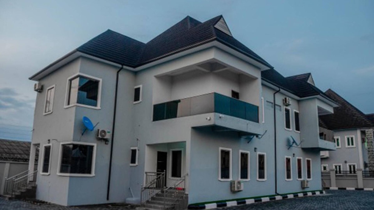 Sapele Apartment | Captivating 1-bed Studio in Sapele