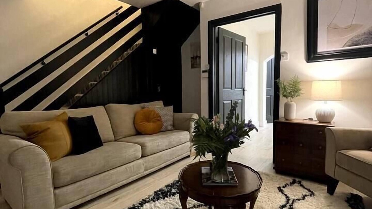 Bangor House | Captivating House in Bangor, Northern Ireland