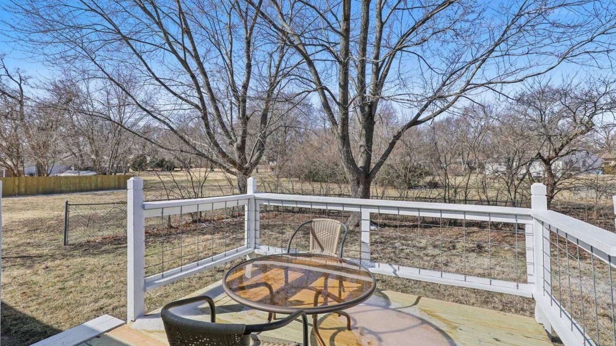 Shawnee Apartment | Captivating Shawnee Hideaway KSSHQU5616