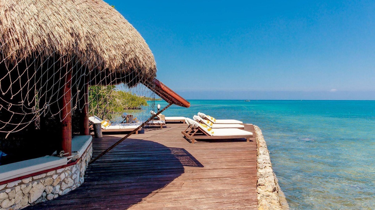 Rosario Islands Villa | Car076 - Beautiful 5 bedroom villa in Islas del Rosario