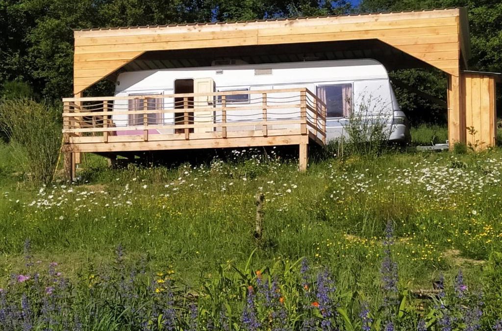 Saint-Silvain-Bellegarde Other | cararetro , caravane chauffée et climatisée