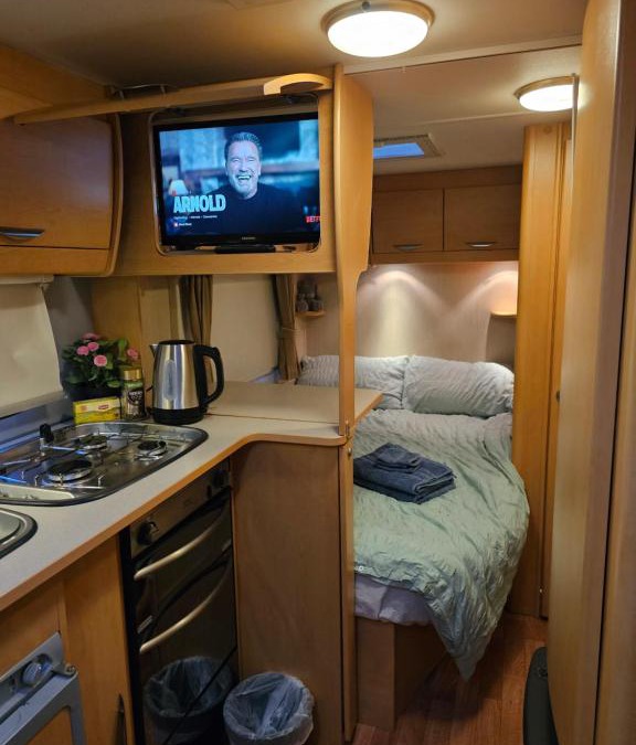 Dooradoyle Bed & Breakfast | Caravan Experience