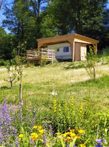 Saint-Silvain-Bellegarde Other | carazen , caravane chauffée