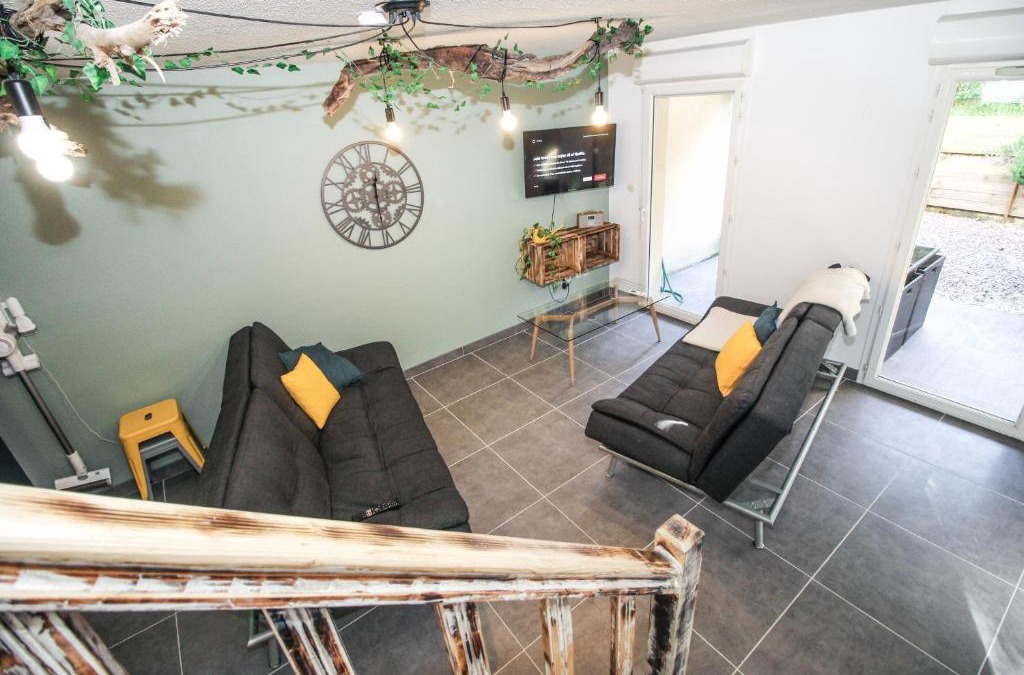Carcassonne House | CARCASSONNE Maison, Jardin sans vis a vis, Parking