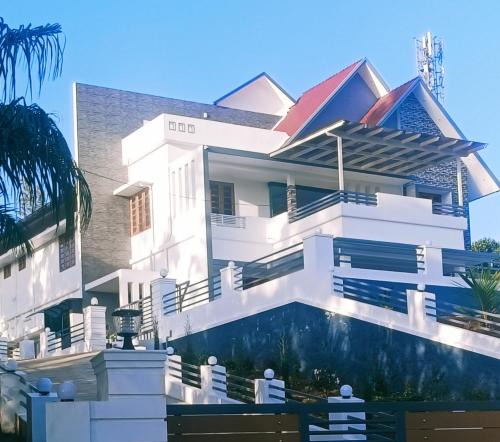 Anakkara House | Cardamom Vista Homestay