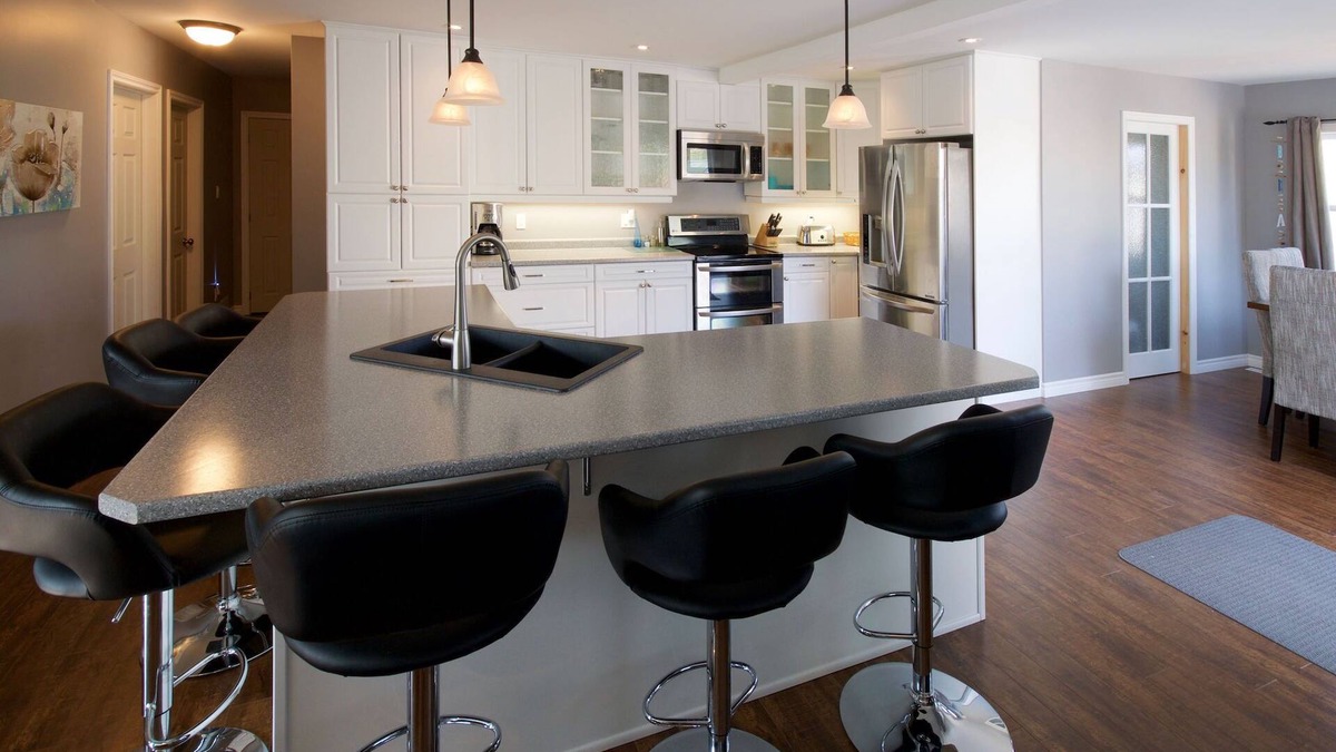 Bluewater Cottage | Cardinal Run Cottage Near Bayfield!