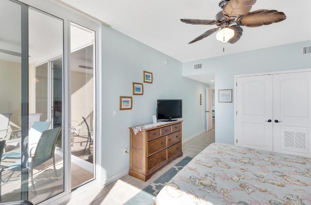 Navarre Beach Apartment | Caribbean Resort Condominiums
