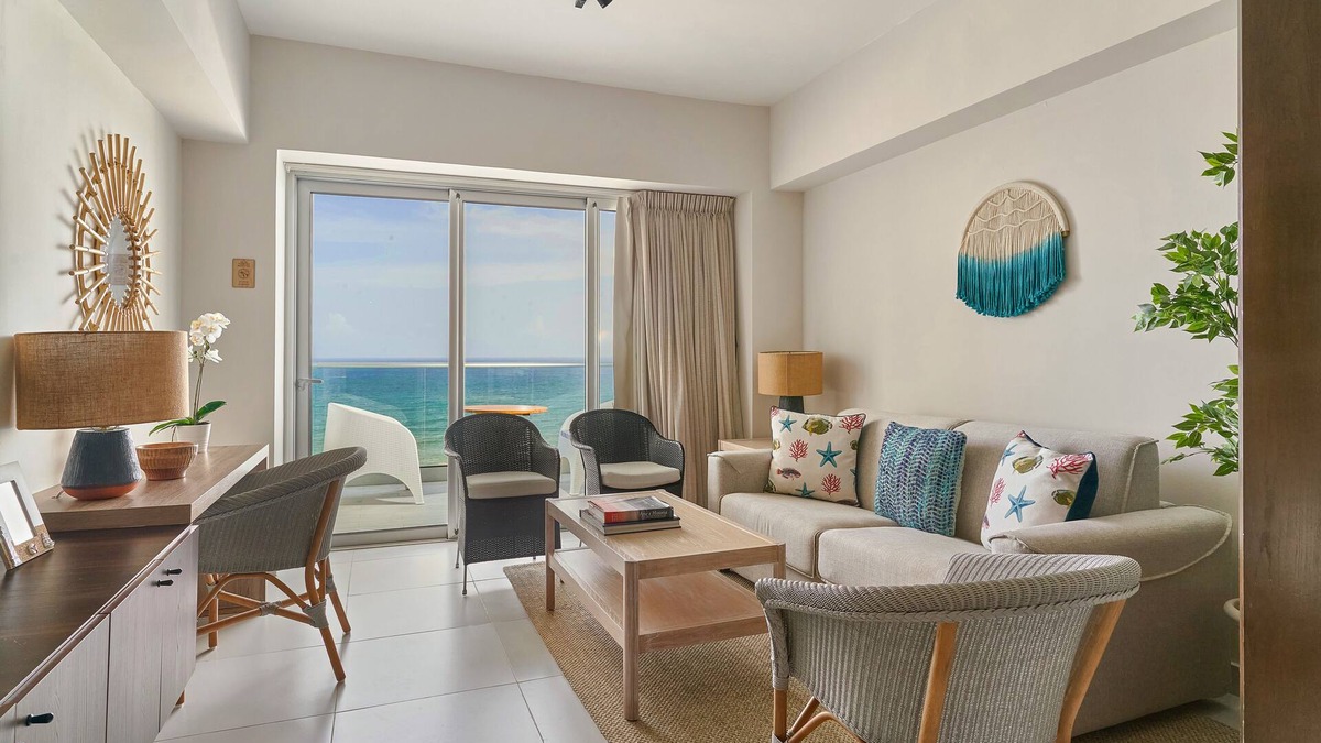 Juan Dolio - El Pueblo Apartment | Caribbean Sea Panoramic View Suite on 17 Level