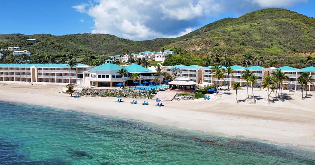 Estate Turner Hole Resort | Carina Bay Boutique All inclusive Resort & Casino