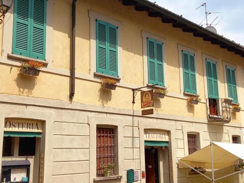 Cucciago Hotel | Carlito's Trattoria con alloggio
