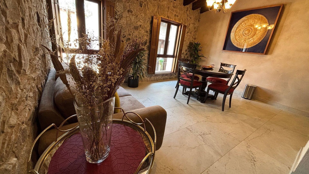 Santeagueda Apartment | Carlo Crivelli Master: The Style in Val'Quirico!