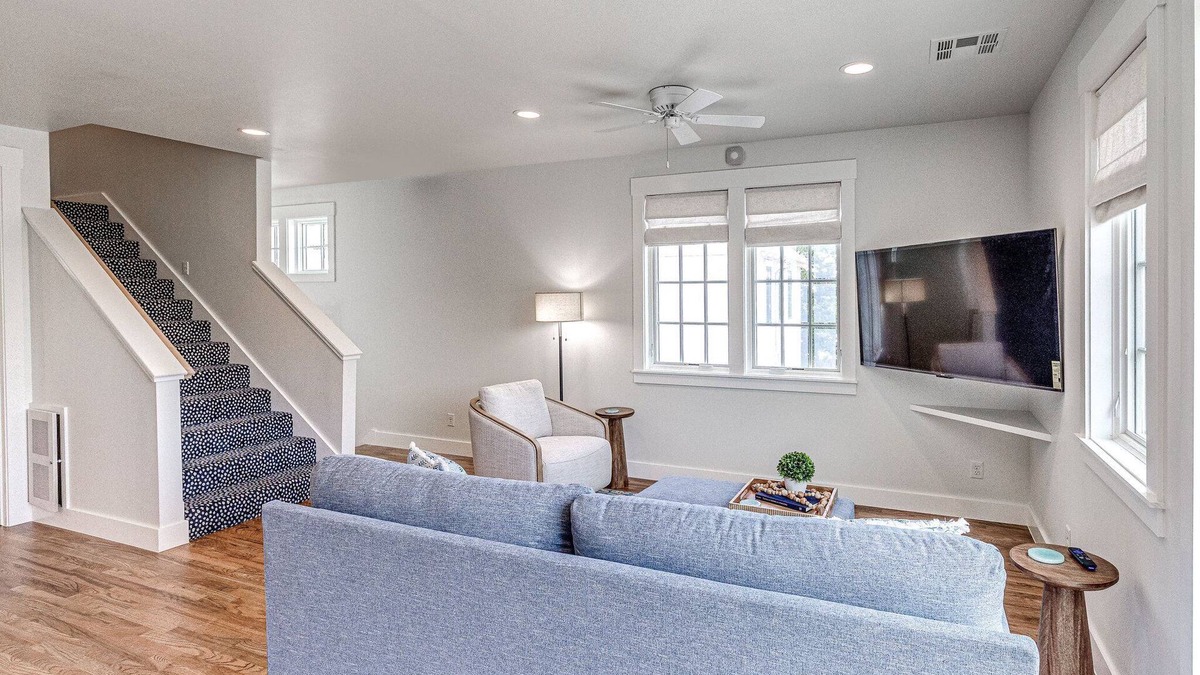 Carlton Landing Apartment | Carlton Landing-Carriage House
