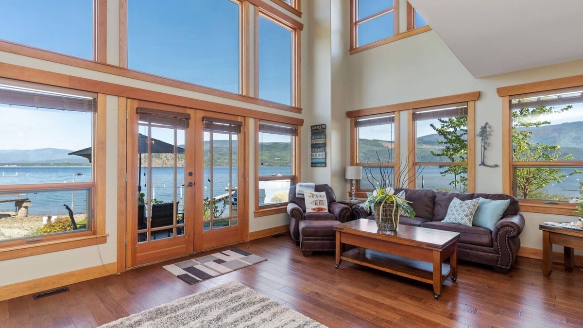 Blind Bay House | Carmel Beach Private Lodges - Unit #1. Lakefront 3 bedroom unit.