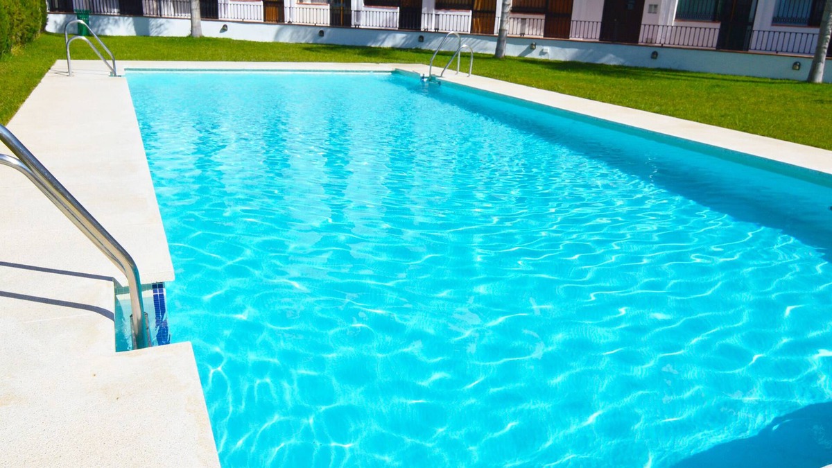 Velez de Benaudalla Apartment | Carmine. TROPICAL COAST - ALPUJARRAS. Ideal for couples. SUN and SNOW.