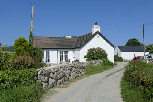 Kilkeel House | Carol Cottage & Master Suite - Mourne Mountains