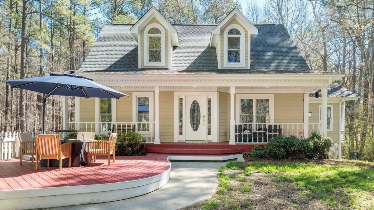 Chapel Hill House | Carolina Cottage - Spacious UNC Family Home