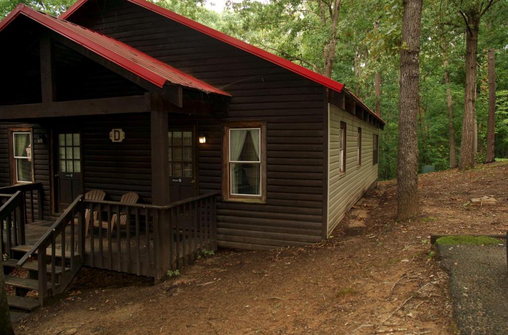 Fair Play Resort | Carolina Landing Camping Resort Deluxe Cabin 4