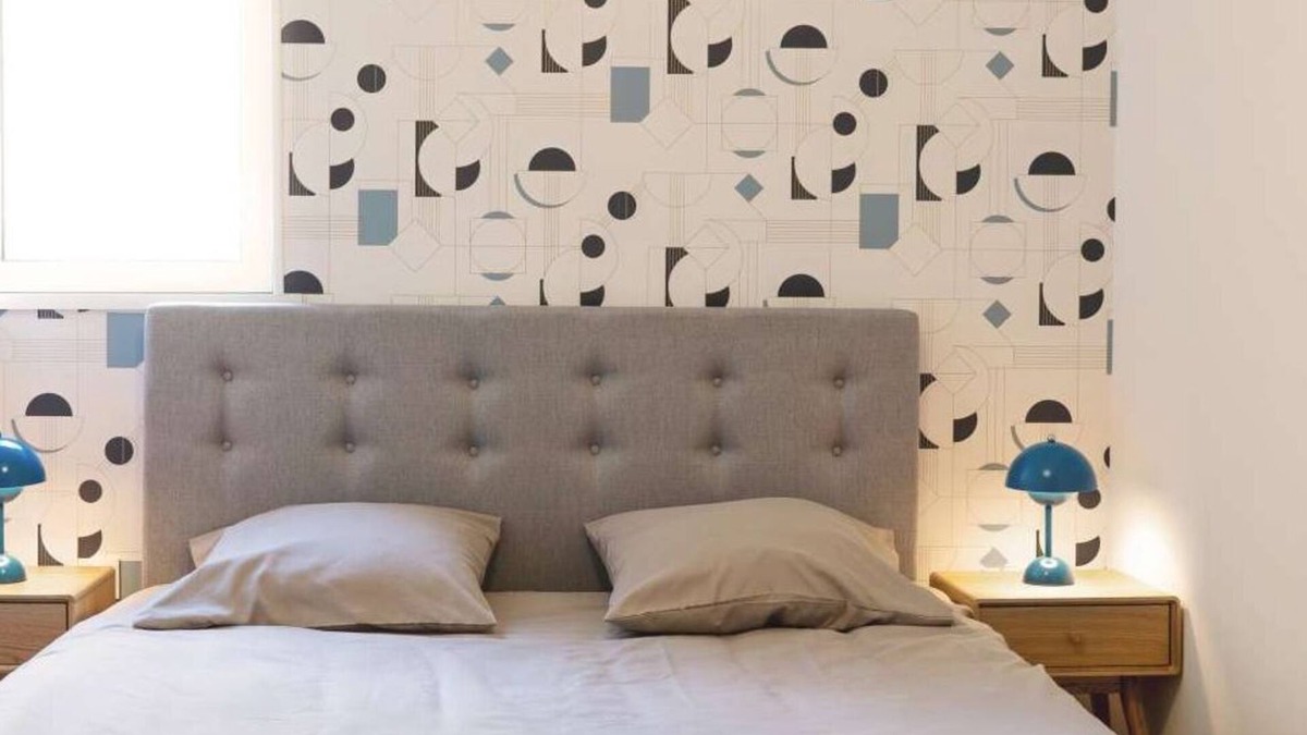 Arras Condo | Caroline's Apartment - Near of the Belfry
