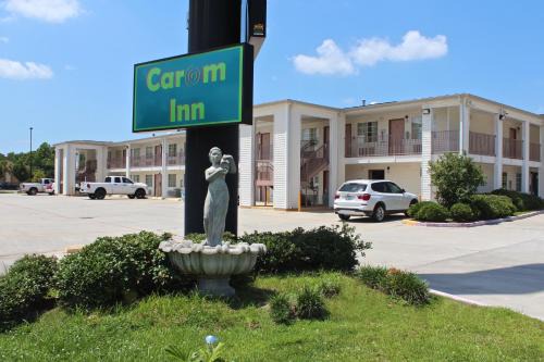 Denham Springs Hotel | Carom Inn Denham Springs-BatonRouge