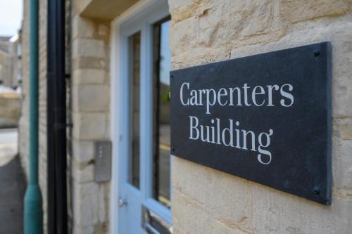 Cirencester Apartment | Carpenters Building