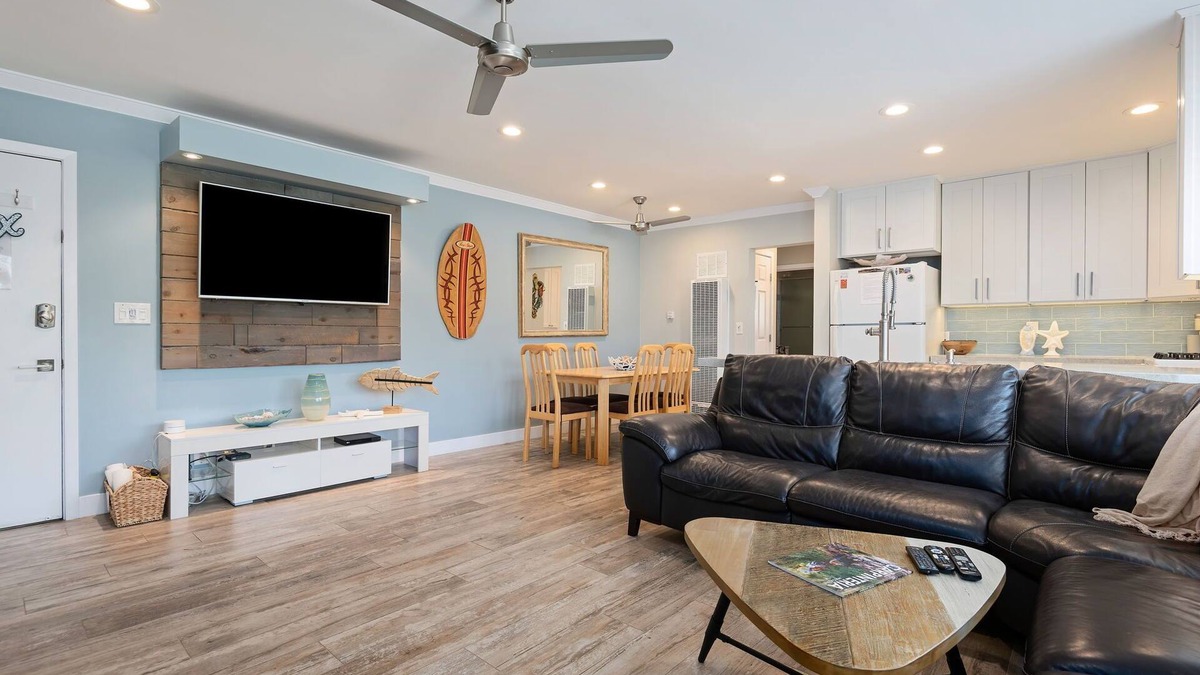 Carpinteria Condo | Carpinteria Beach Getaway - Steps from the Sand! DISCOUNTED WEEKLY & MONTHLY