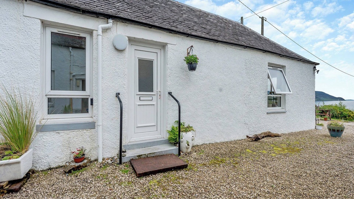 Kilmory Cottage | Carraig Dhubh Cottage - UK47123