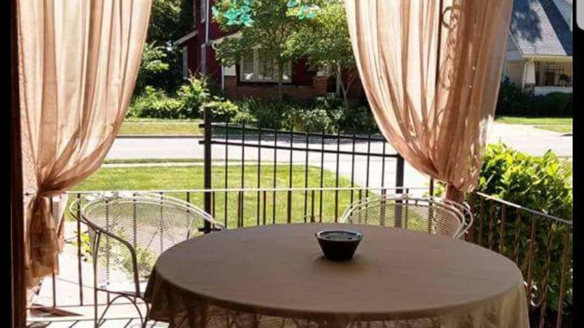 Canal Winchester House | Carraway Guest House