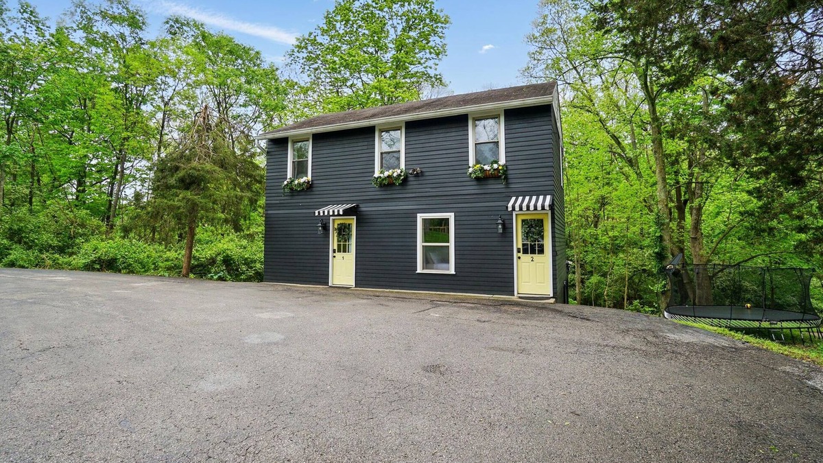 Milford Apartment | Carriage House Retreat 2