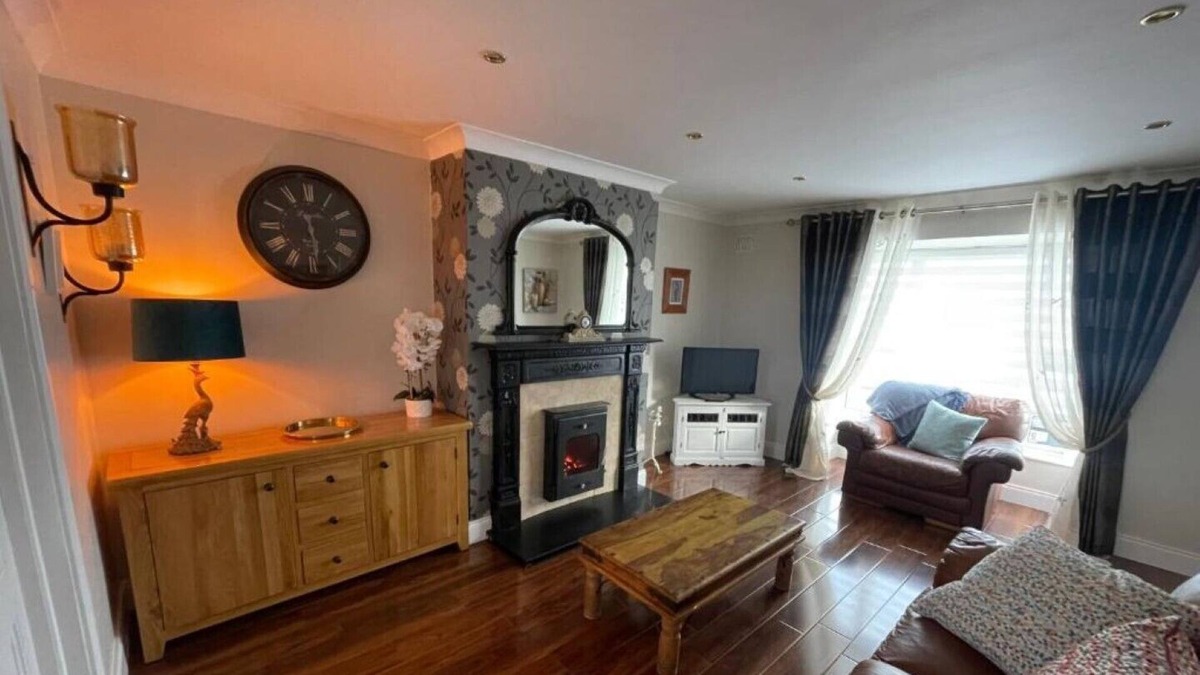 Carrick-on-Shannon House | Carrick on Shannon Town House 2 mins from centre