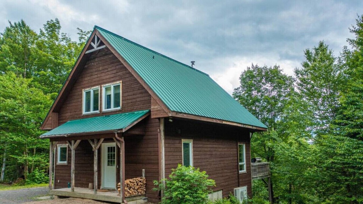 Val-des-Lacs Cabin | Carriole, à Val-des-Lacs, Laurentides