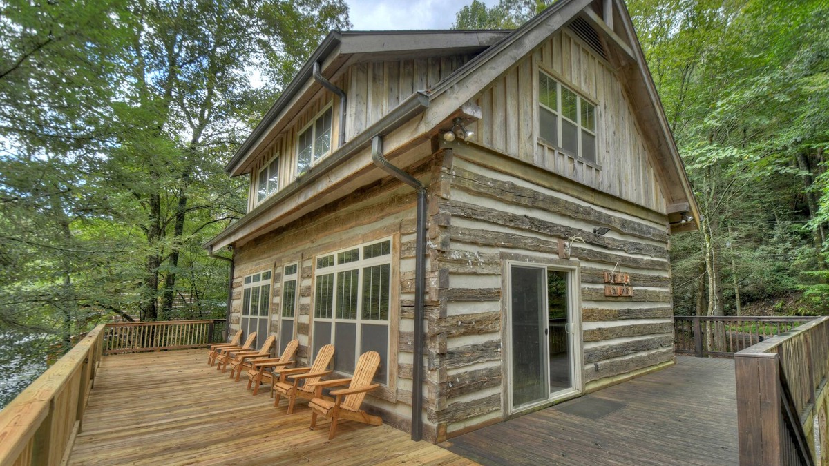 Ellijay Cabin | Cartecay Hideaway - Real log cabin on loud rapids