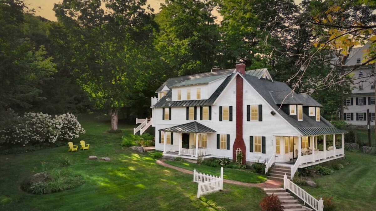 Jackson House | Carter Notch Inn | Hot Tub | 9BDRM | Sleeps 25