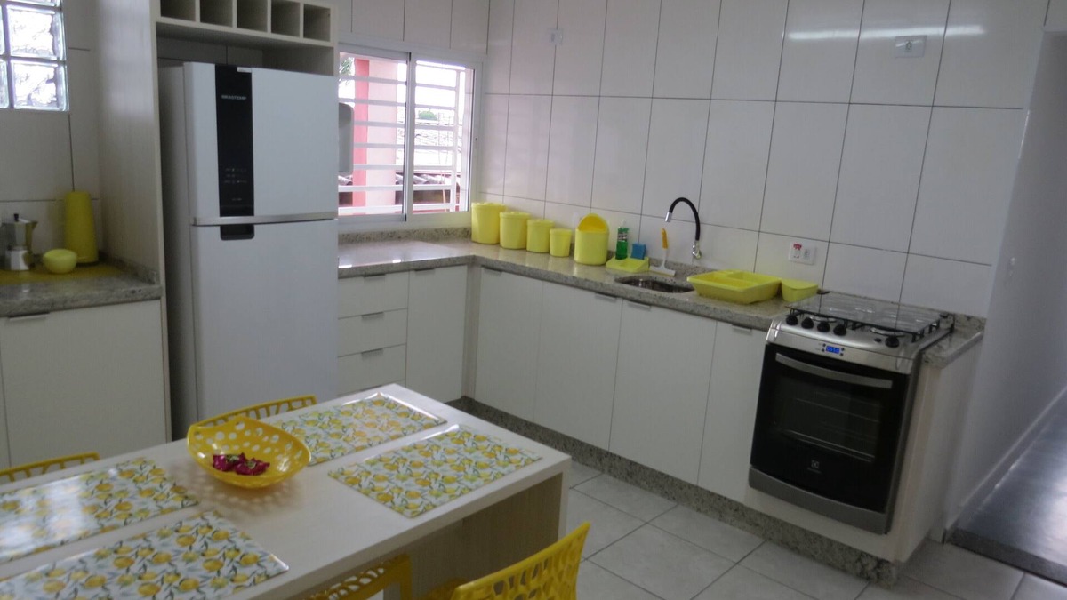 Zona Leste House | Casa Completa a 950m do Metro Patriarca com Berço, Cadeirão e Banheira Para Bebê