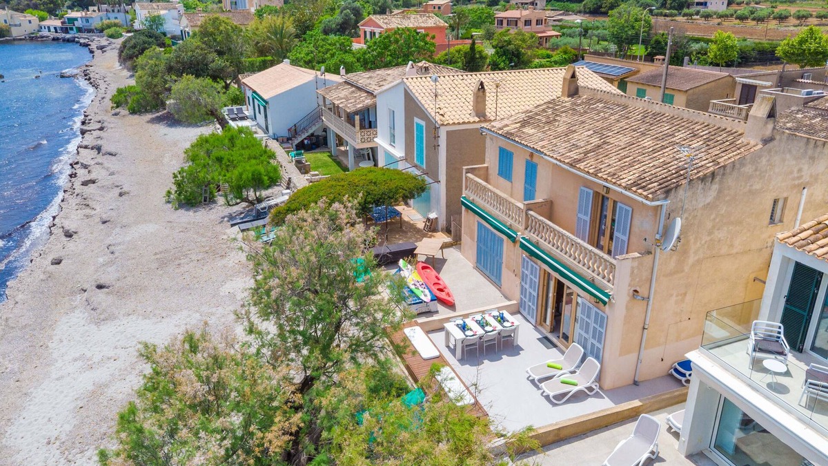 Son Servera House | CAS FERRERICO - Cozy summer house on the beachfront. Free WIFI.